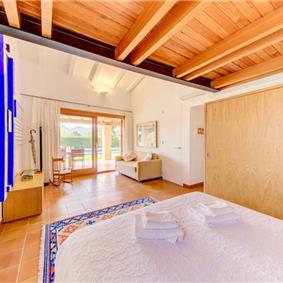 3 Bedroom villa with pool near Pollensa, sleeps 4-7